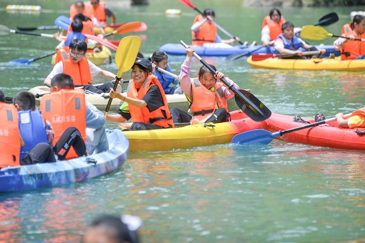 托管班加盟，2021年学生托管中心市场盈利大吗