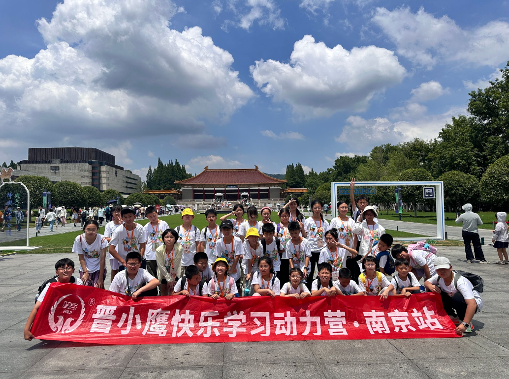 晋级托管：比打骂更伤孩子的3种 “隐形霸凌”，很多父母每天都在做却不自知