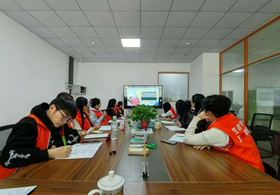 晋级托管学堂:你越催,娃越乱!父母的 “急躁” 正在伤害孩子,学会慢下来很重要 晋级托管学堂:你越催,娃越乱!父母的 “急躁” 正在伤害孩子,学会慢下来很重要