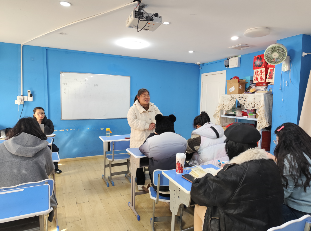 托管老师巧用这招,反向要求家长,孩子进步显著 托管老师巧用这招,反向要求家长,孩子进步显著