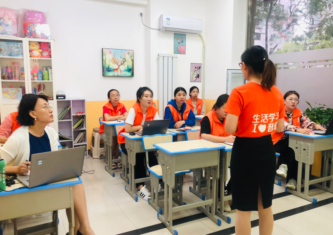 官方托管越来越多，民营机构反而迎来新机会？