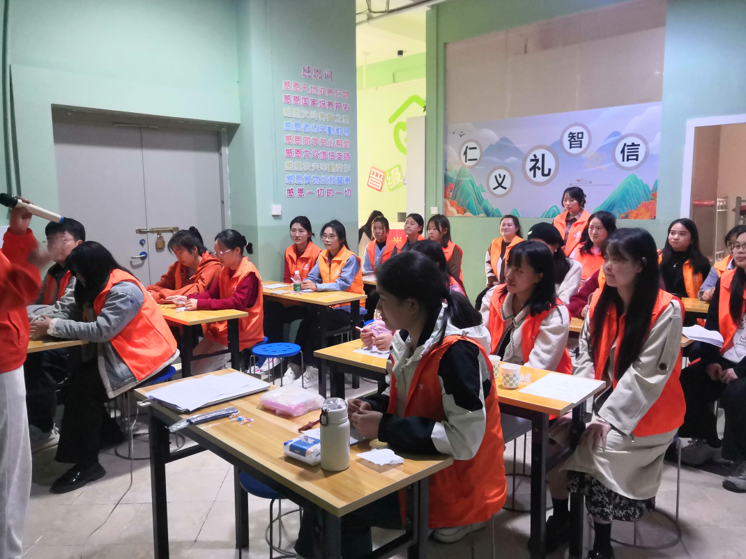 云南文山加盟校长上门指导，开学招生接待络绎不绝